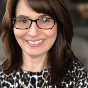 Meet your Posher, Lisa